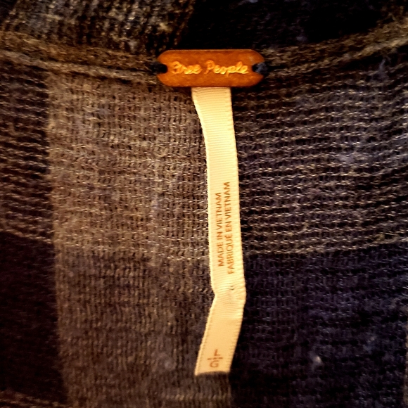 Free People Shirt - Picture 2 of 6